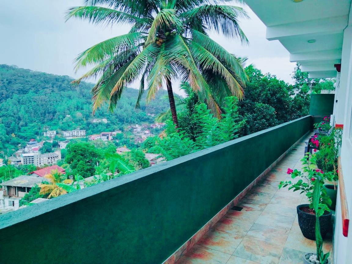 Mountain View Hotell Kandy Eksteriør bilde