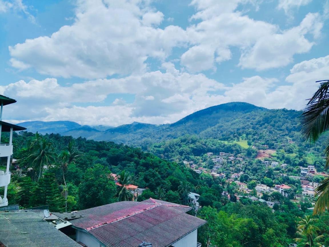 Mountain View Hotell Kandy Eksteriør bilde
